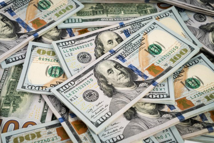 Rebaja de tasas de la FED aliviará costos de financiamiento y tipo de cambio
