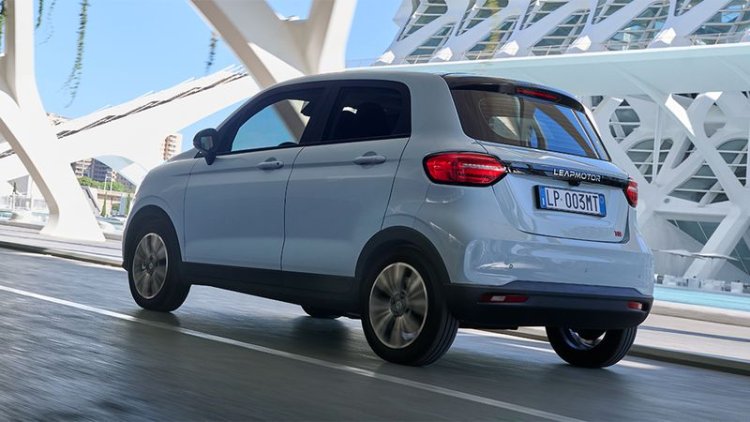Leapmotor T03: El Coche Eléctrico Más Barato de España con Más de 8.000 € de Descuento