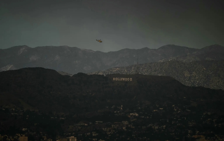 Incendios Devastan el Sur de California: Miles de Evacuados y Recursos Insuficientes