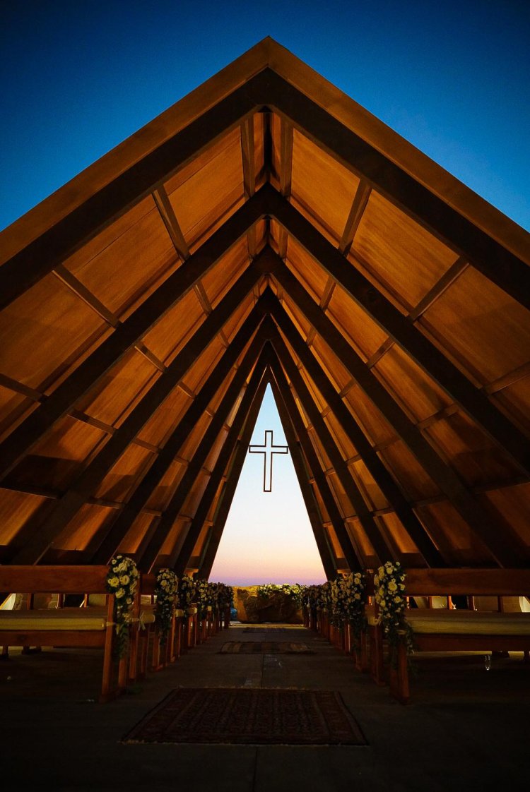 Es Vedrá: Donde el lujo y la naturaleza transforman los eventos en San Bernardino