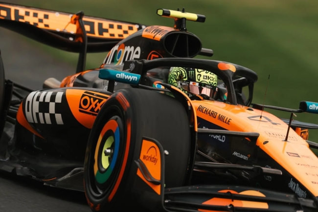 Lando Norris Conquista la Pole Position en el Gran Premio de Australia 2025: McLaren Domina la Calificación