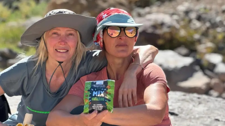 Hermanas Argentinas Escalan los Andes para Recuperar la Mochila de su Padre Fallecido Hace 40 Años